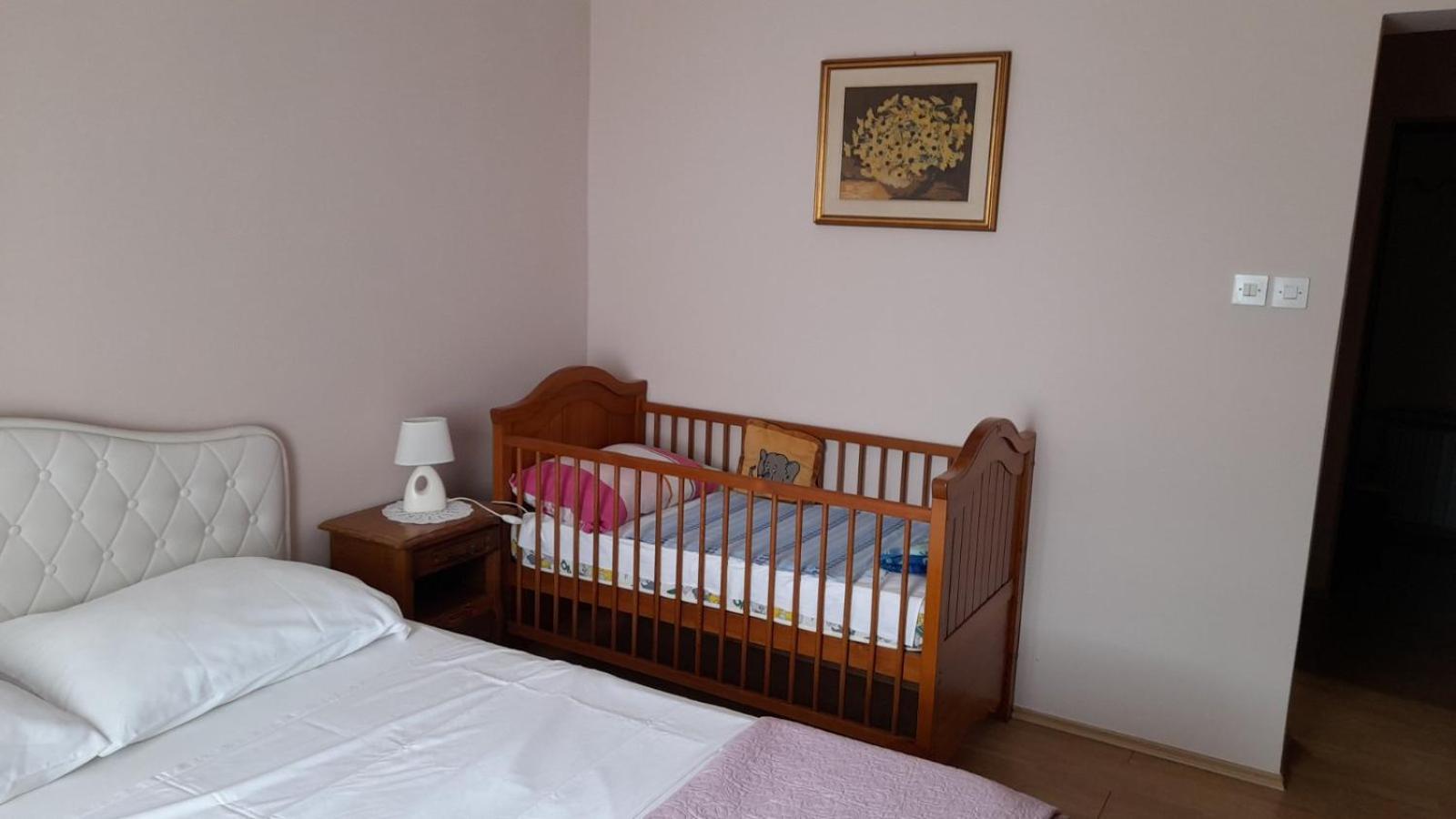 Family Apartment Tonko With King'S Bed 马图利 外观 照片