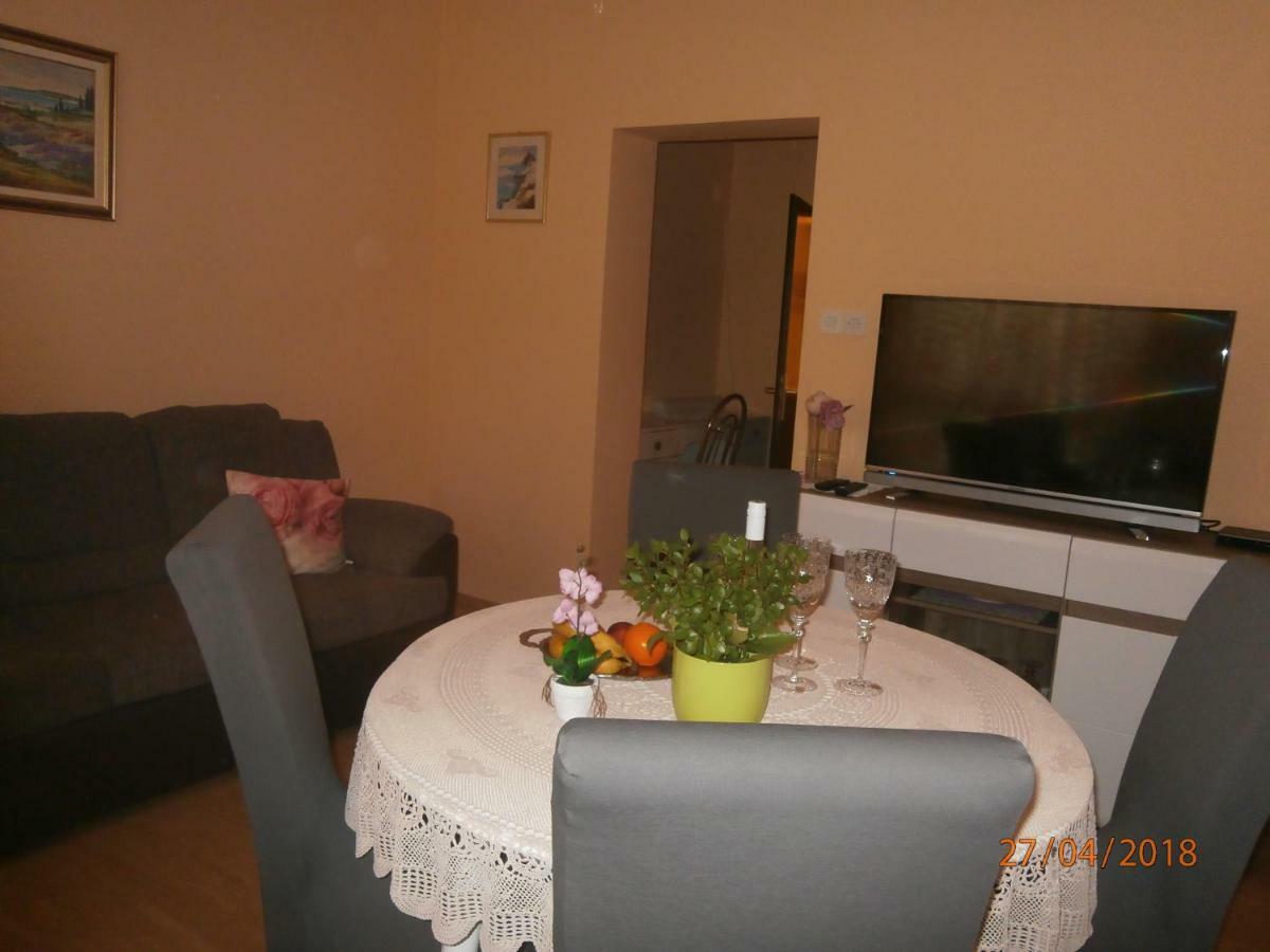 Family Apartment Tonko With King'S Bed 马图利 外观 照片